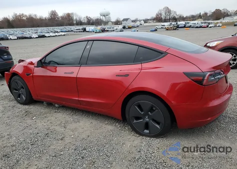 2023 Tesla Model 3 z USA, uszkodzony, nr VIN 5YJ3E1EA3PF587201